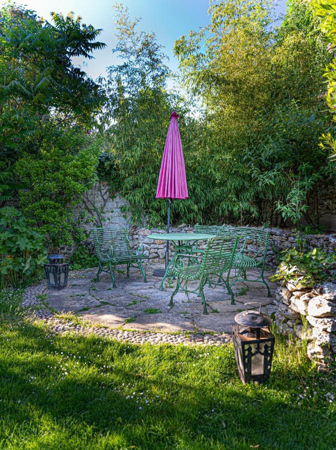 Le Clos Tellier Mareil-Marly Exterior photo