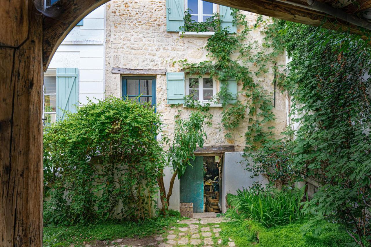 Le Clos Tellier Mareil-Marly Exterior photo